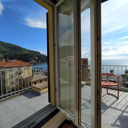 Monia House Sea View Apartment Levanto Bagian luar foto