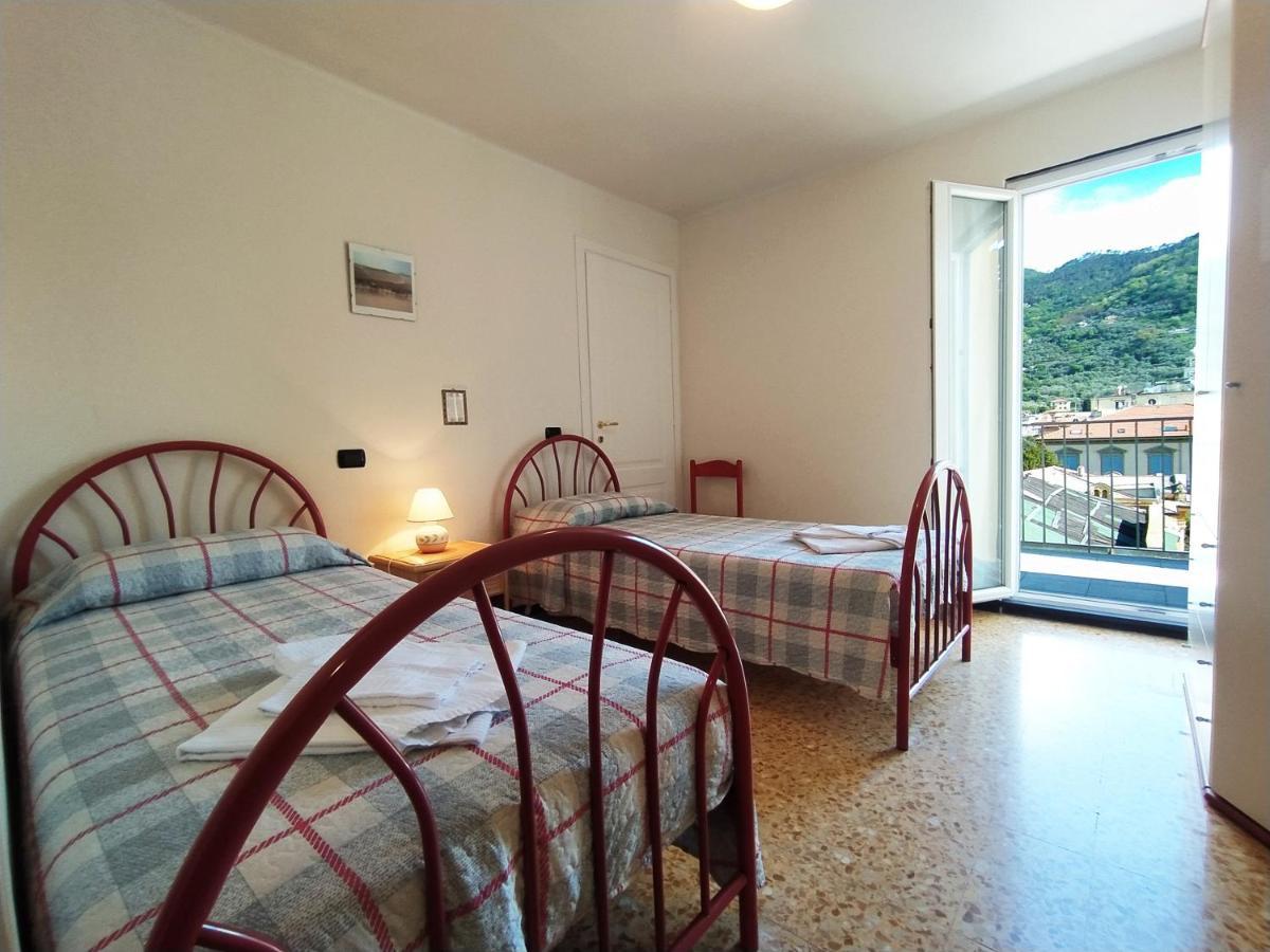 Monia House Sea View Apartment Levanto Bagian luar foto